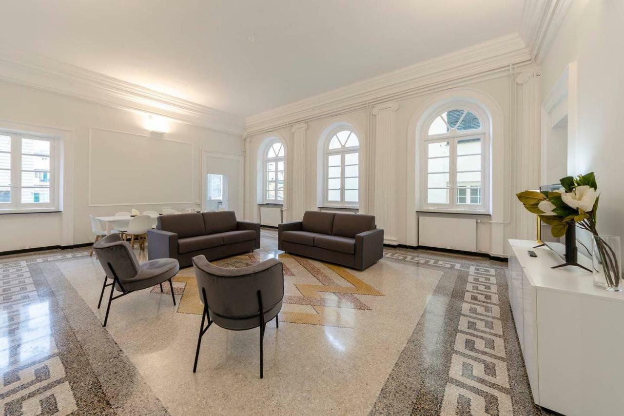 Joivy Elegant Flat For 7, In The Heart Of Genoa Apartment Exterior foto