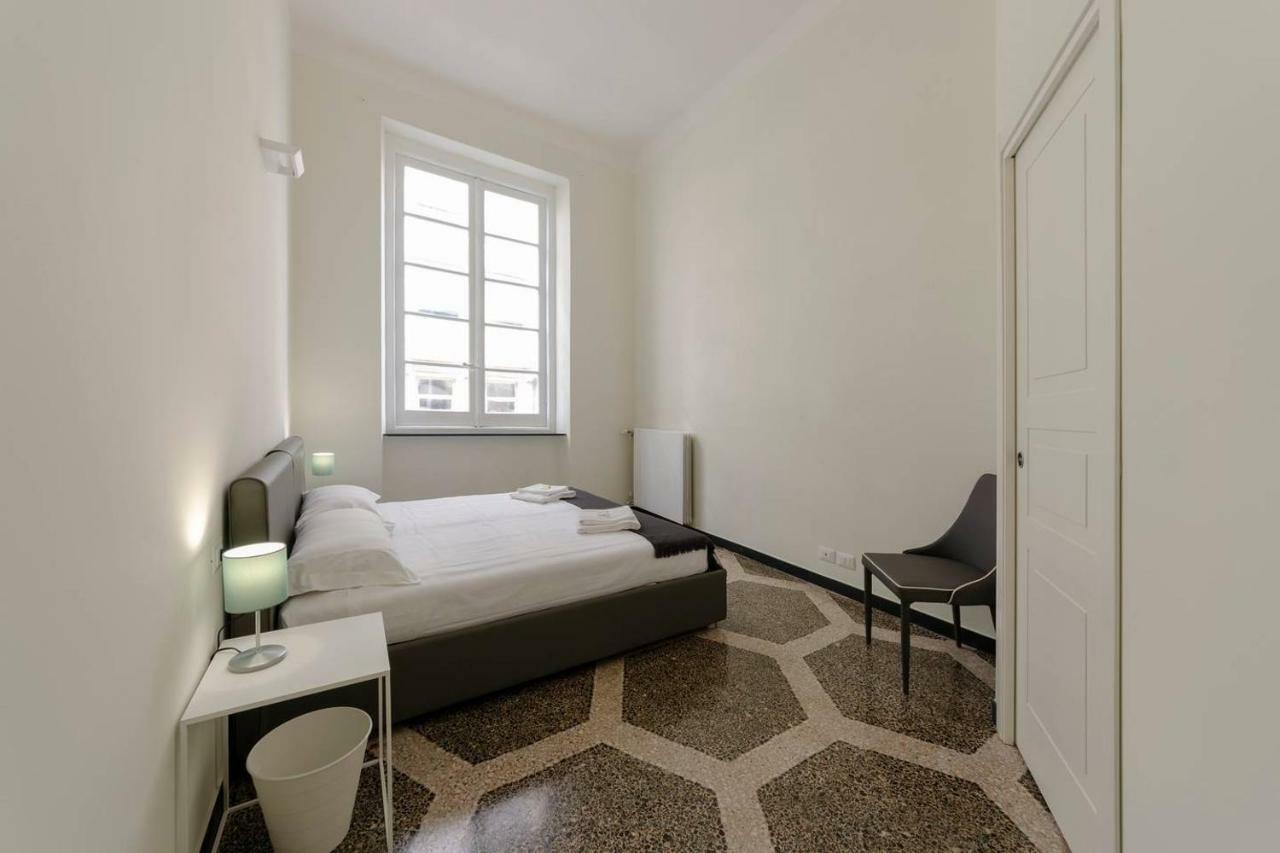 Joivy Elegant Flat For 7, In The Heart Of Genoa Apartment Exterior foto