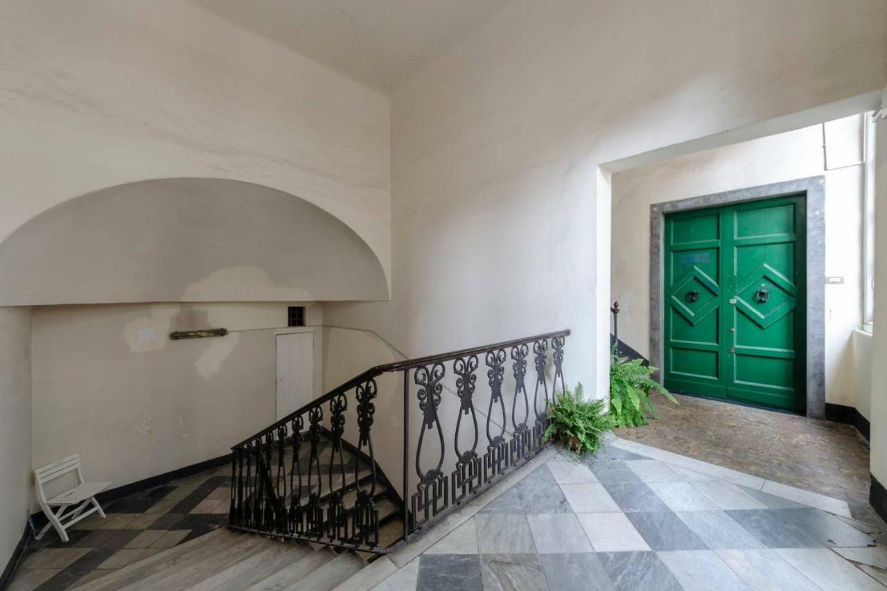 Joivy Elegant Flat For 7, In The Heart Of Genoa Apartment Exterior foto